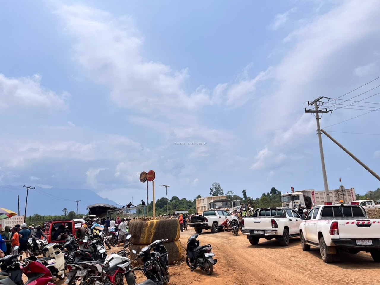 Aksi Aliansi Masyarakat Petani Bersatu di Kecamatan Bungku Timur, Kabupaten Morowali.