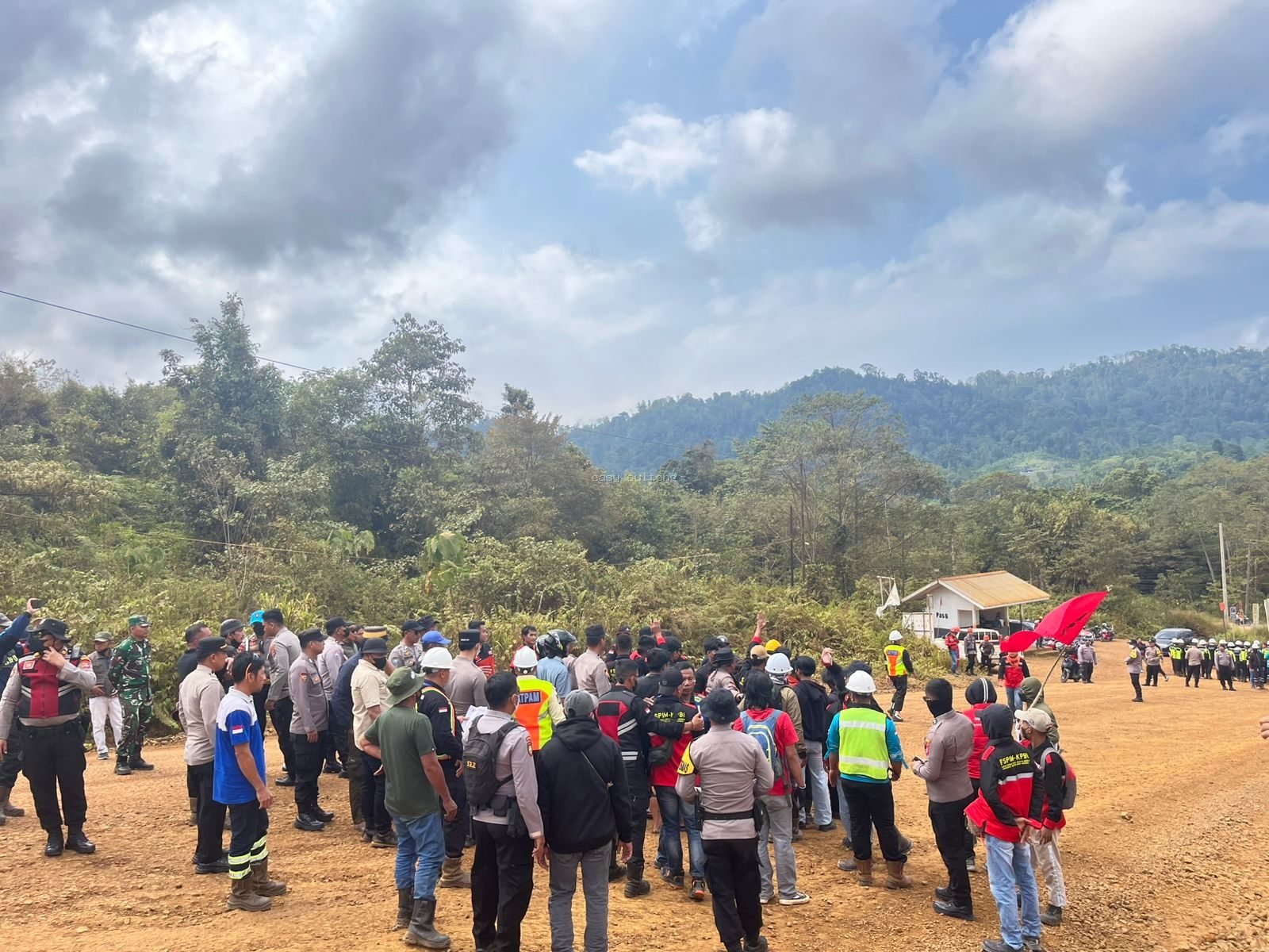 Aksi SPIM di kawasan IUP PT Hengjaya Mineralindo dan area PT RJS, Kabupaten Morowali.